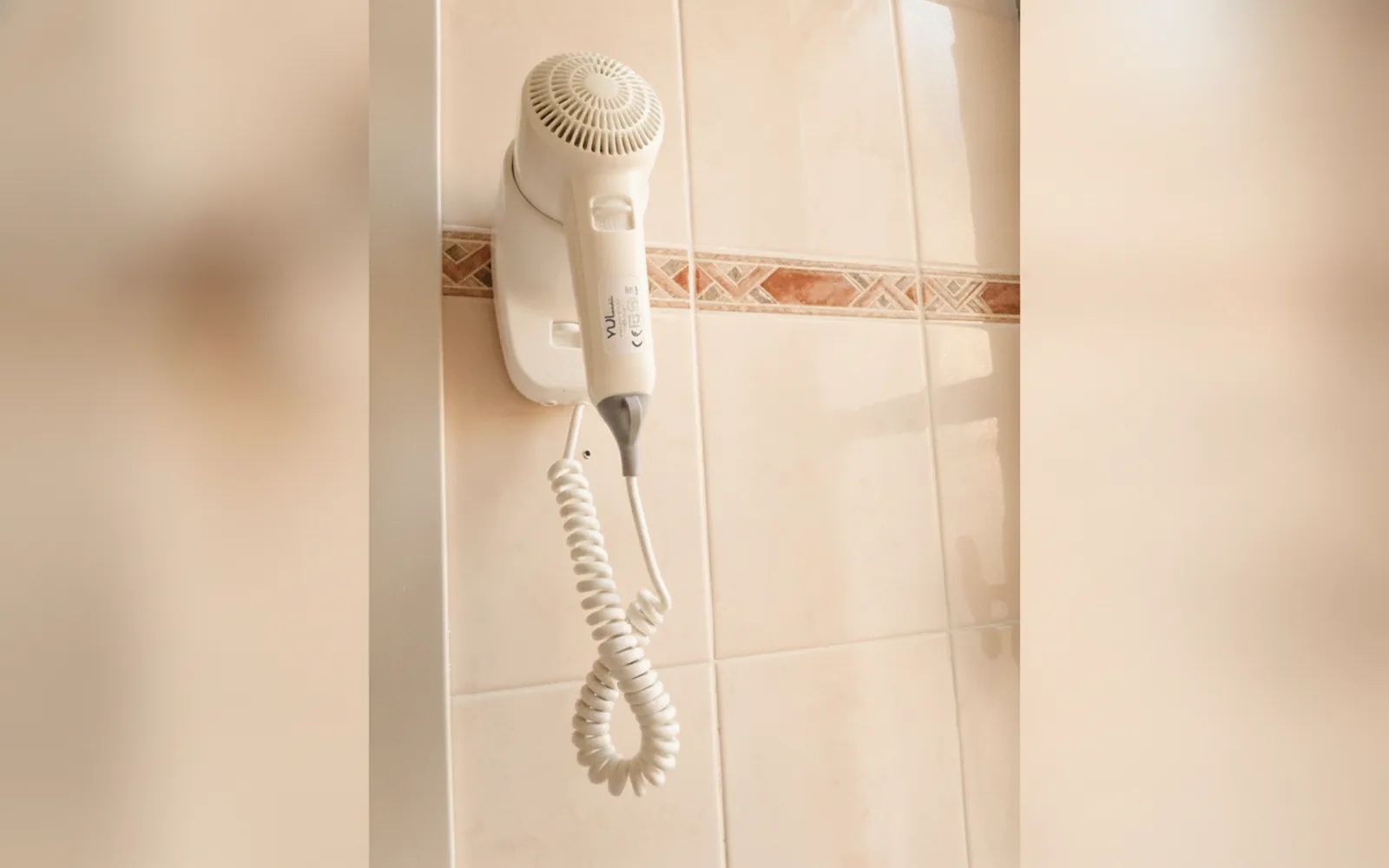 Camera con bagno privato — Hotel Alba, Torino (Piemonte) (foto 108)