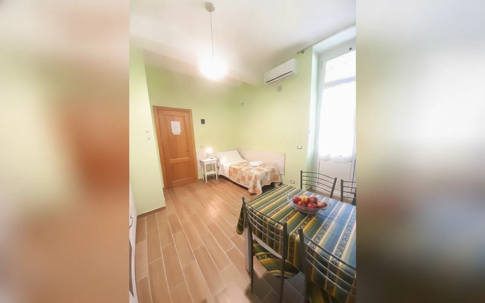 Camera con bagno privato — Hotel Alba, Torino (Piemonte) (foto 59)