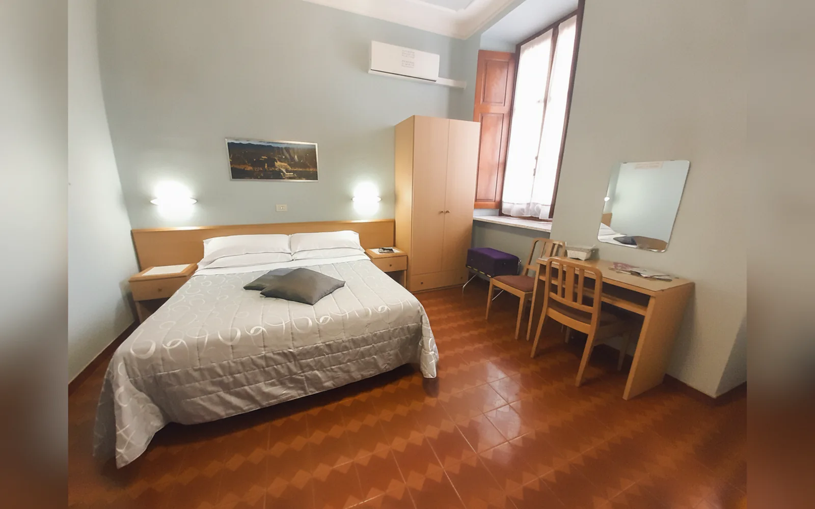 Camera con bagno privato — Hotel Alba, Torino (Piemonte) (foto 66)